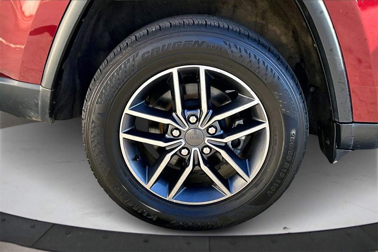 Certified 2020 Jeep Grand Cherokee Limited image 37