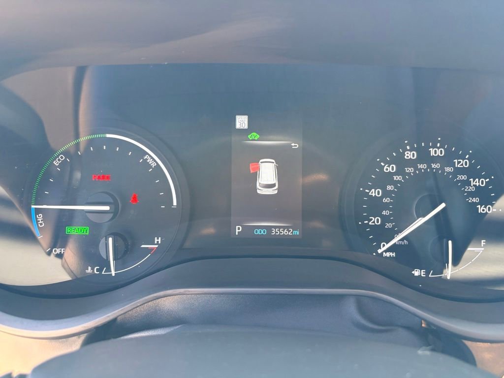 Used 2023 Toyota Sienna XSE AWD/4WD image 14