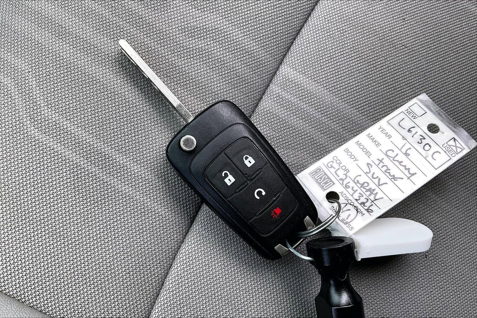 Used 2016 Chevrolet Trax LT w/ LT Sun and Sound Package image 9