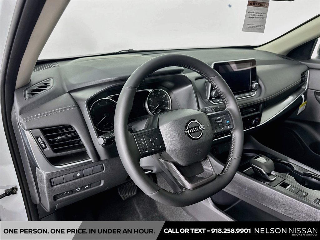 New 2026 Nissan Rogue Dark Armor FWD image 9