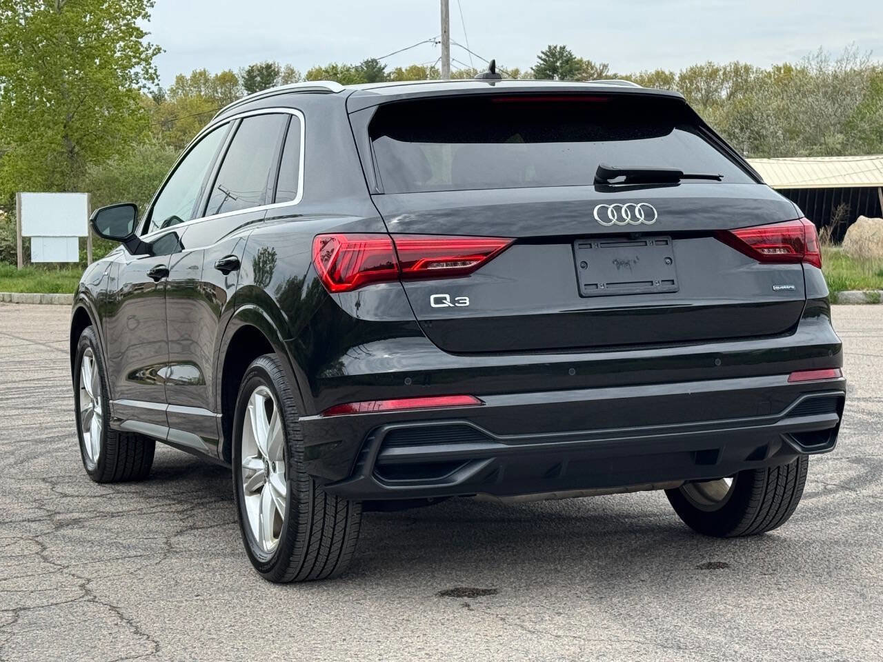 Used 2022 Audi Q3 2.0T Premium Plus AWD/4WD image 3