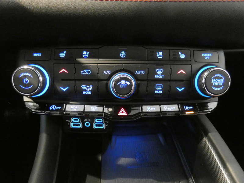 Used 2024 Dodge Durango GT image 15