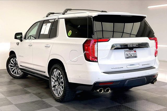 Used 2023 GMC Yukon Denali Ultimate AWD/4WD image 10