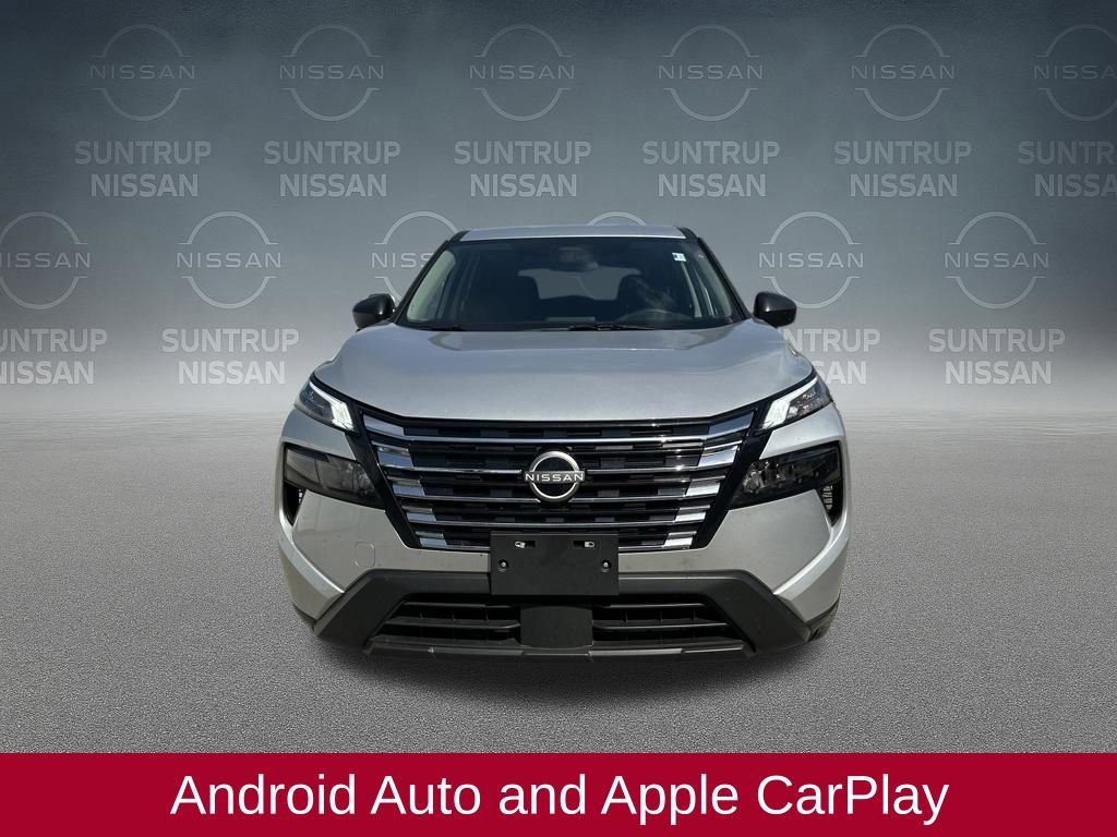 Used 2025 Nissan Rogue S image 10