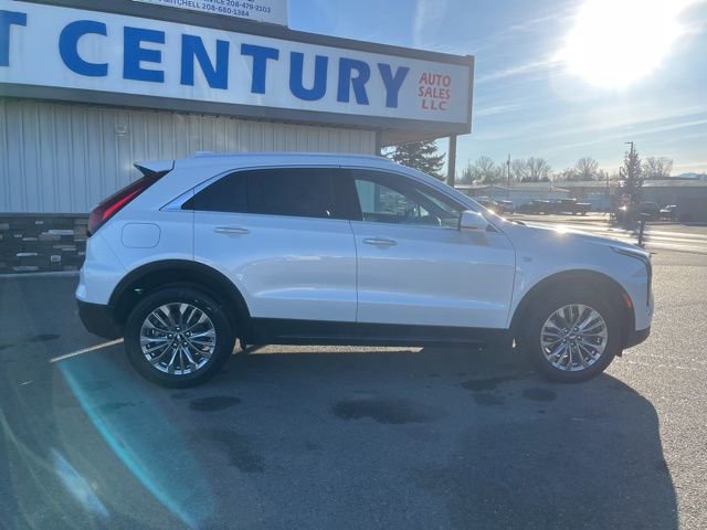 Used 2024 Cadillac XT4 Premium Luxury AWD/4WD image 19