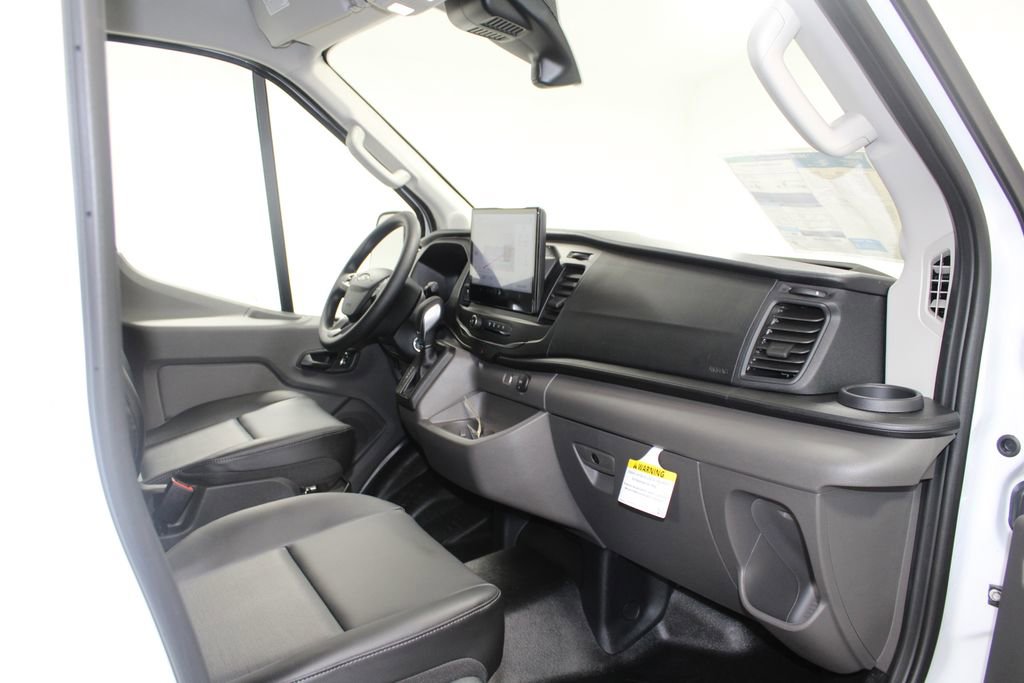 New 2026 Ford Transit 250 148 Medium Roof w/ Load Area Protection Package image 26