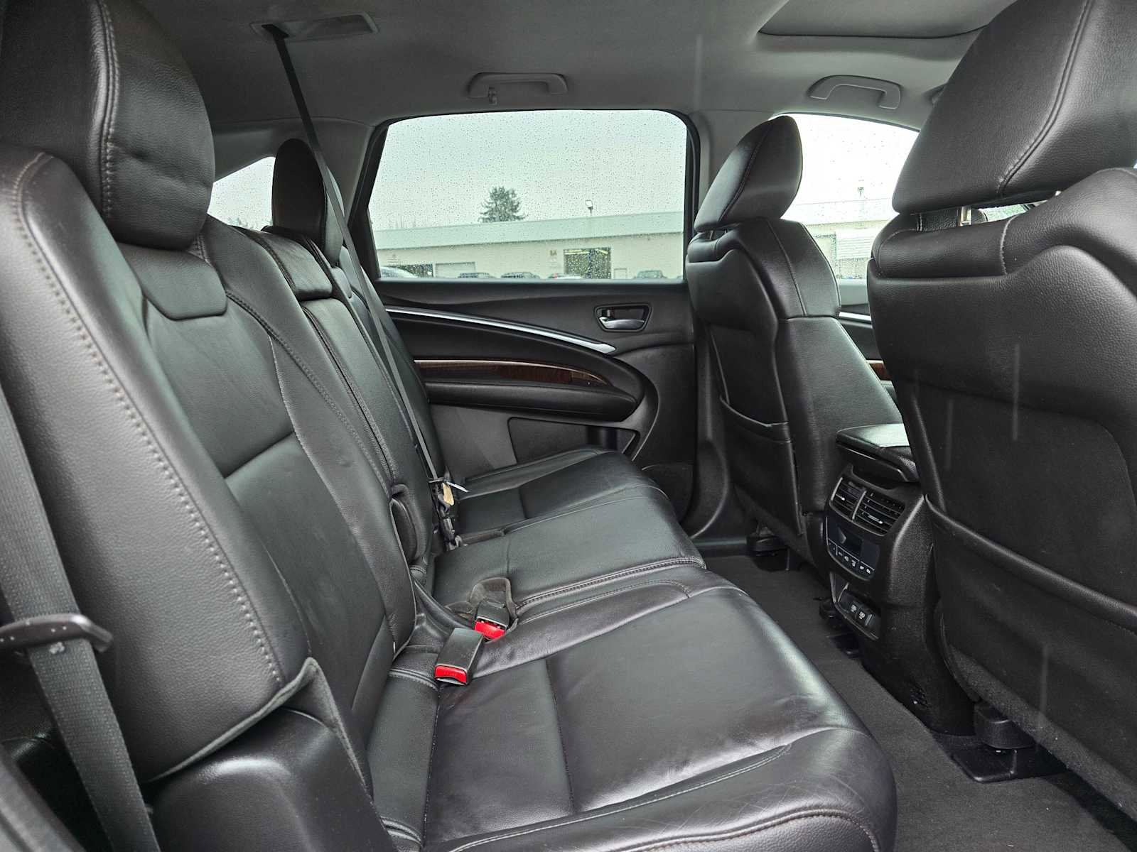 Used 2019 Acura MDX FWD image 14