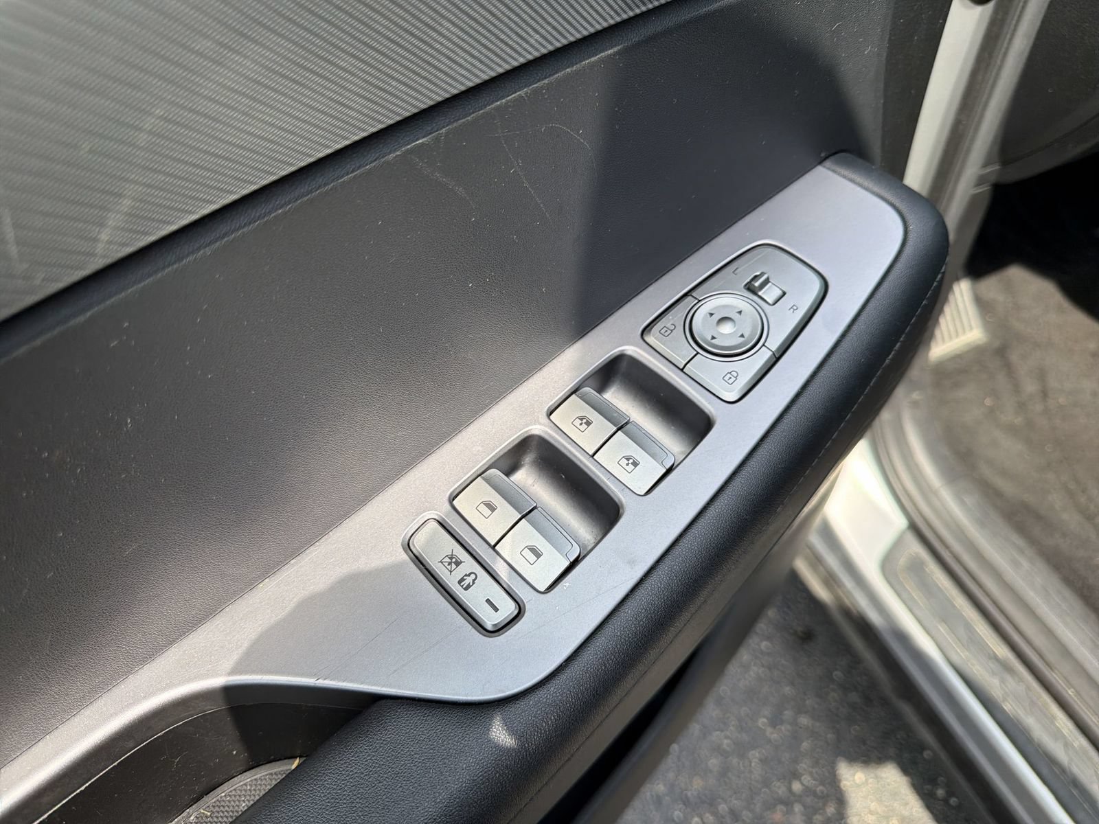 Certified 2024 Hyundai Palisade SEL AWD/4WD image 16