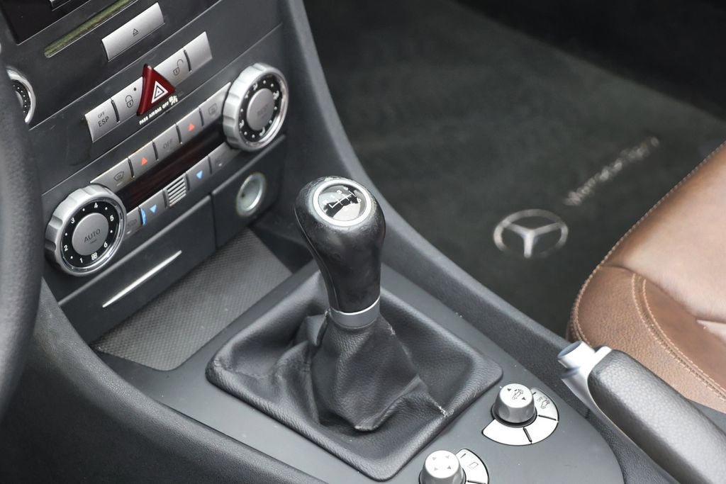 Used 2005 Mercedes-Benz SLK 350 image 21