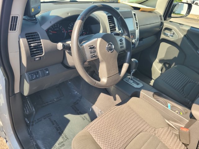 Certified 2021 Nissan Frontier SV RWD image 12