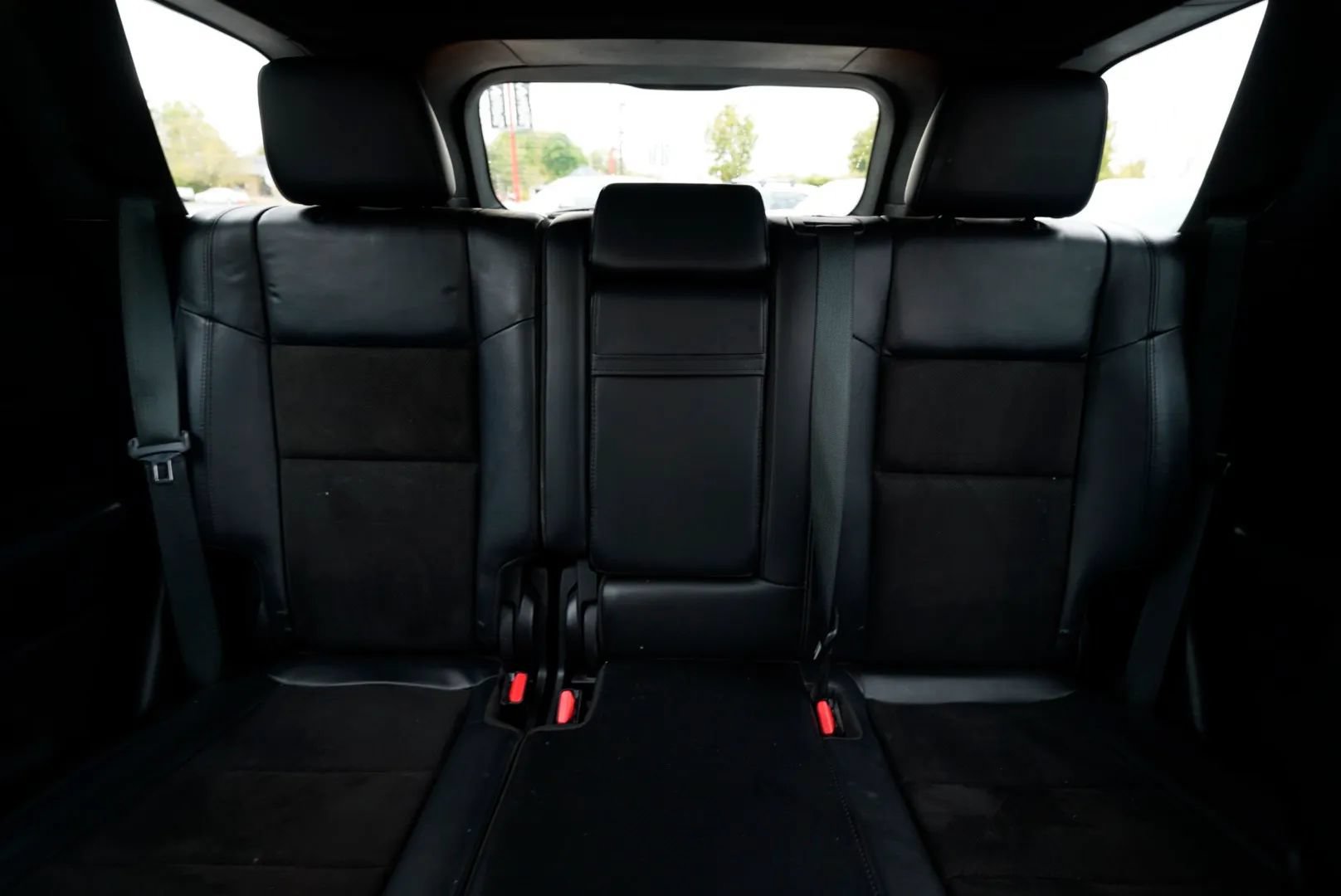 Used 2019 Jeep Grand Cherokee Altitude AWD/4WD image 32
