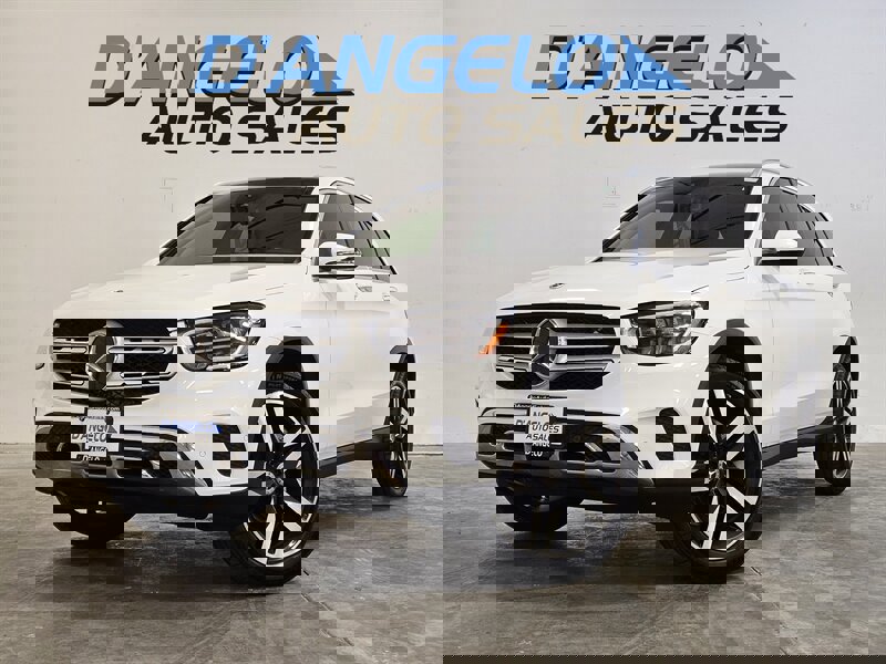 Used 2021 Mercedes-Benz GLC 300 4MATIC image 1