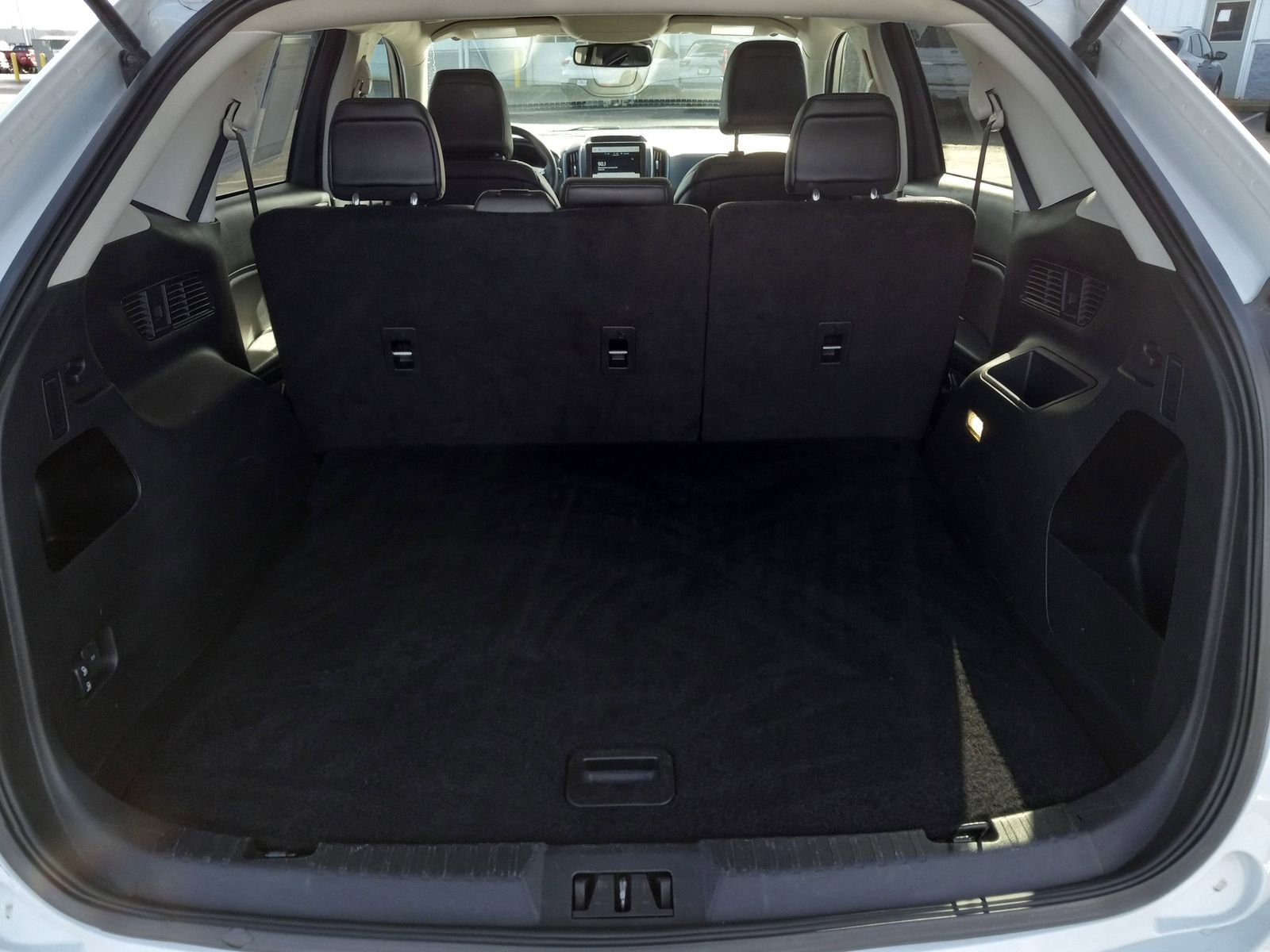 Used 2024 Ford Edge SEL AWD/4WD image 11