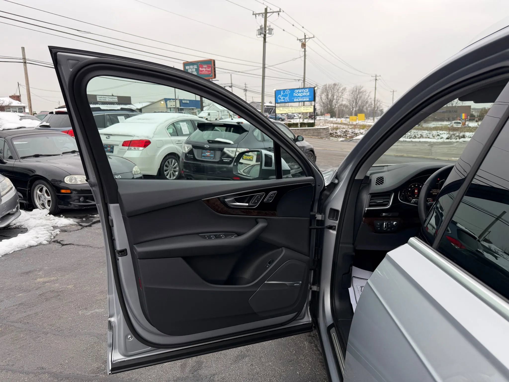 Used 2018 Audi Q7 3.0T Prestige AWD/4WD image 43