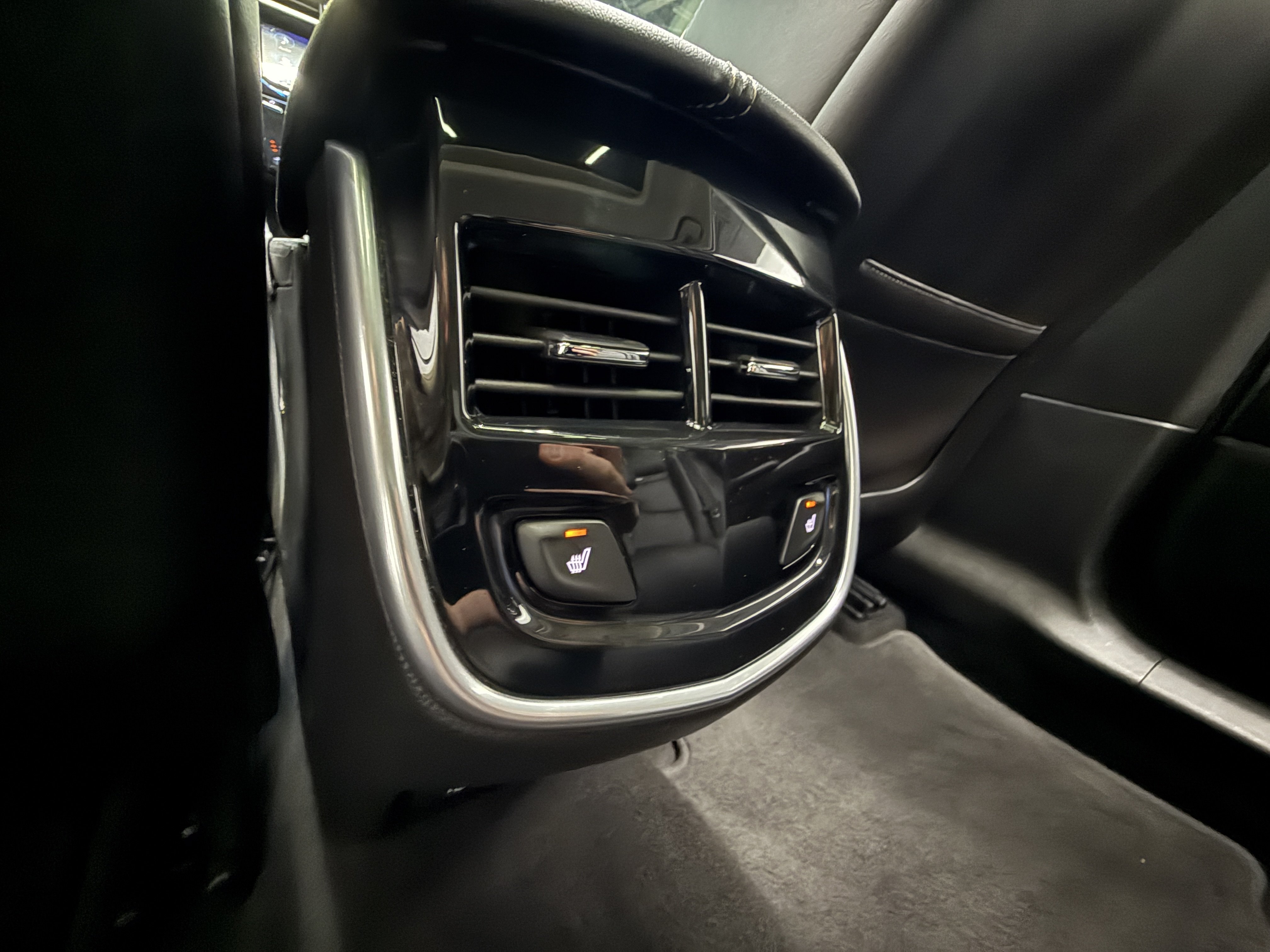 Used 2018 Cadillac XTS Luxury AWD/4WD image 25