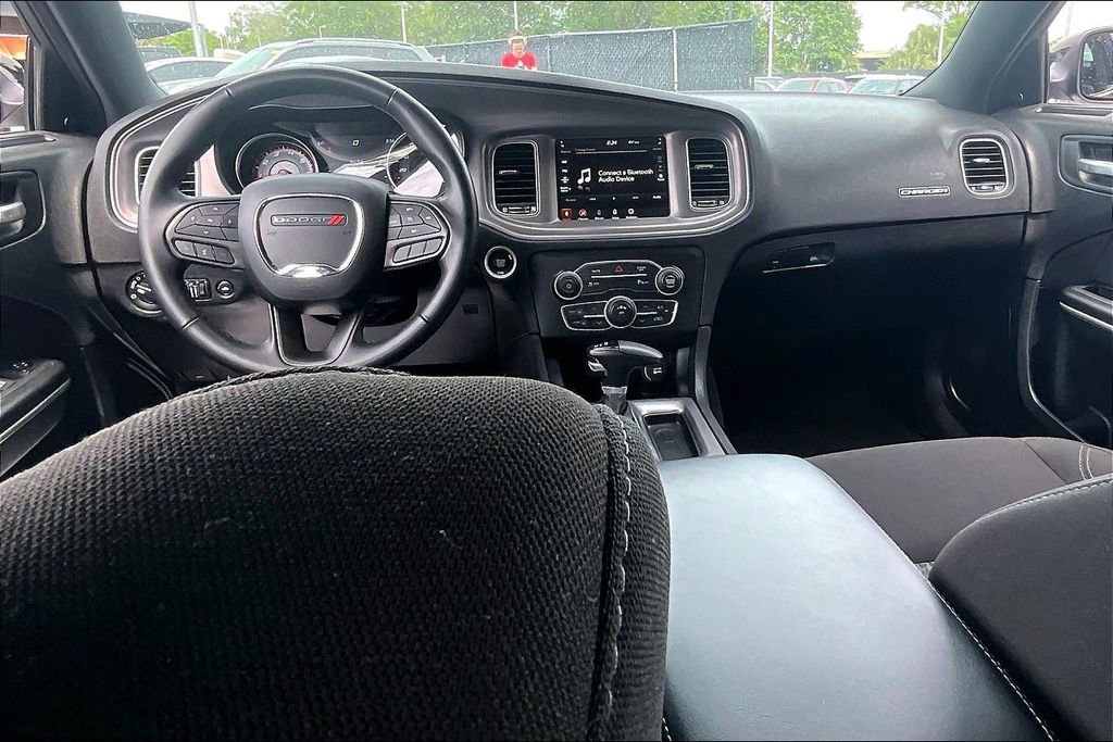 Used 2023 Dodge Charger SXT image 7