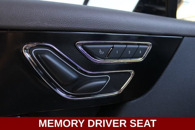 Used 2020 Lincoln Corsair Reserve w/ Equipment Group 201A AWD/4WD image 5