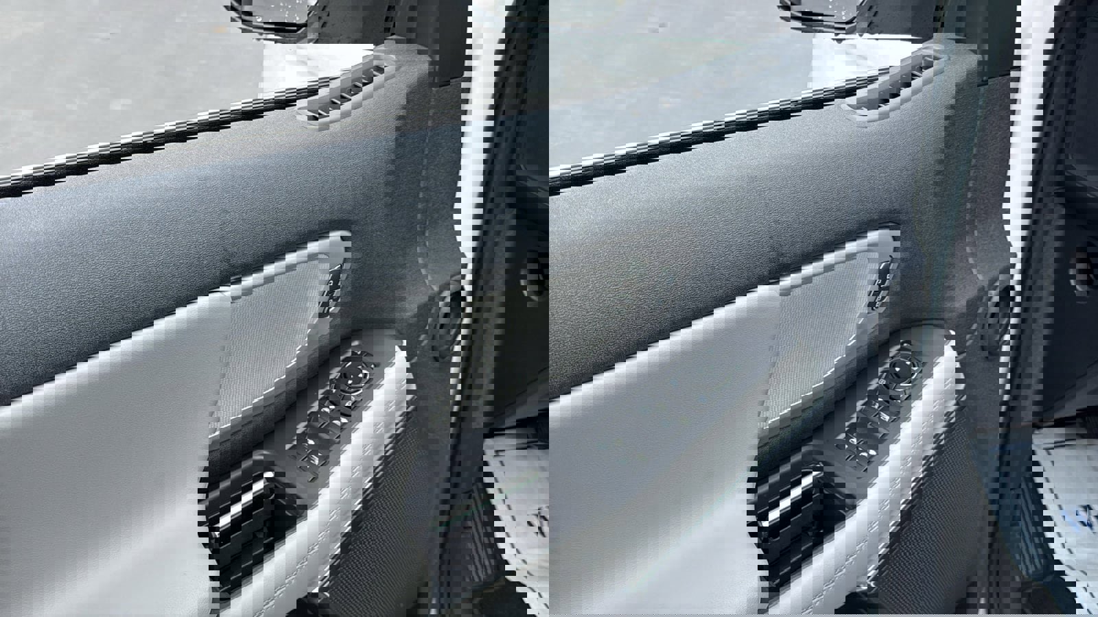 New 2026 Ford Expedition Active image 20