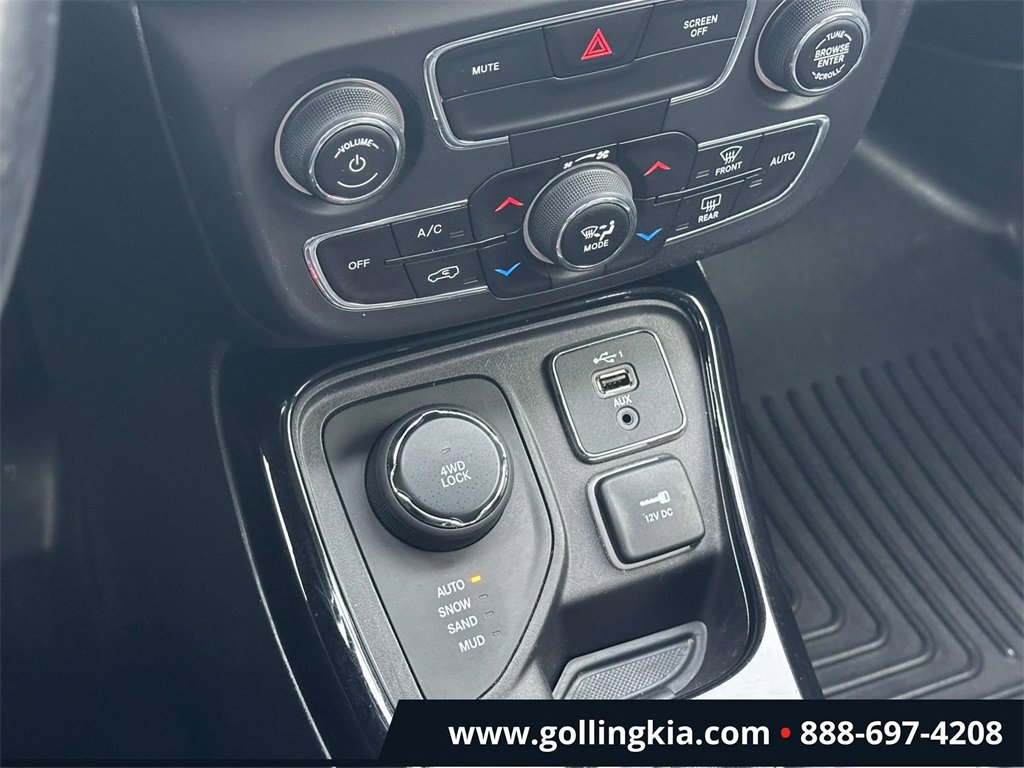 Used 2019 Jeep Compass Limited image 26