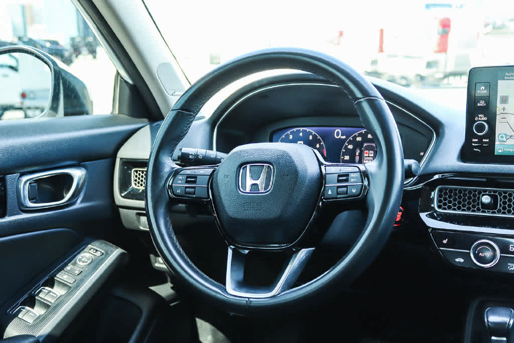 Used 2023 Honda Civic Touring image 15