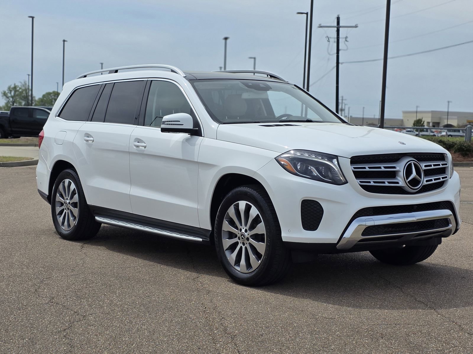 Used 2019 Mercedes-Benz GLS 450 4MATIC image 2
