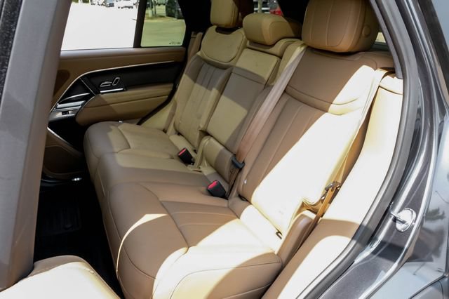 New 2026 Land Rover Range Rover SE AWD/4WD image 47