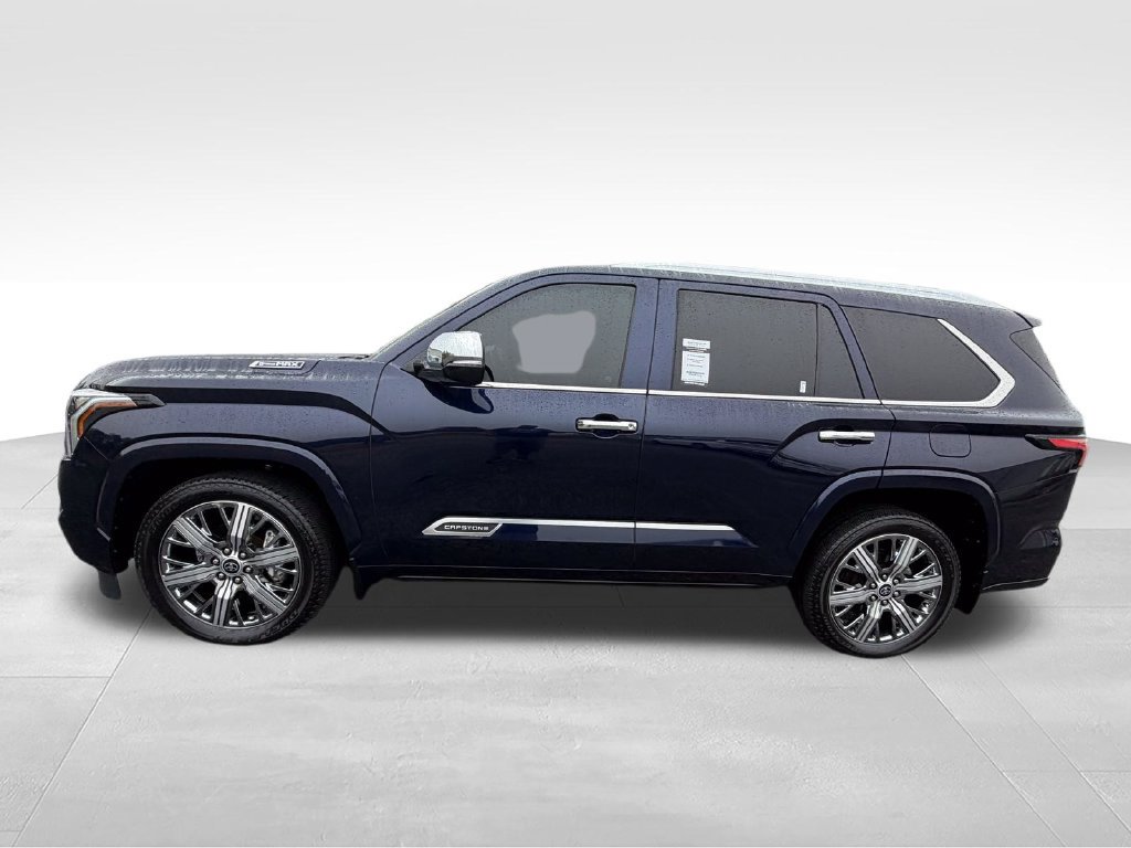 Used 2024 Toyota Sequoia Capstone AWD/4WD image 2