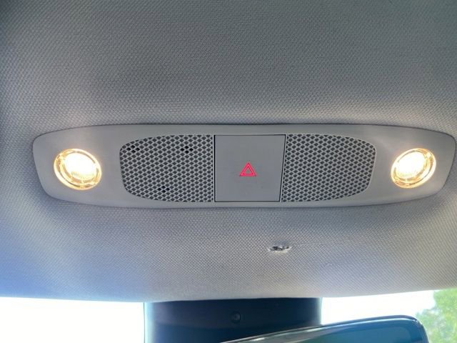 Used 2020 Tesla Model 3 Standard Range Plus RWD image 13