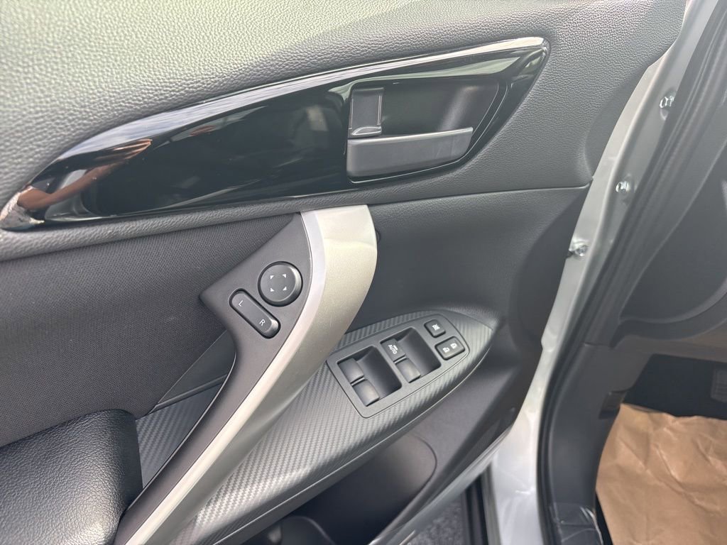 New 2026 Mitsubishi Eclipse Cross ES AWD/4WD image 13