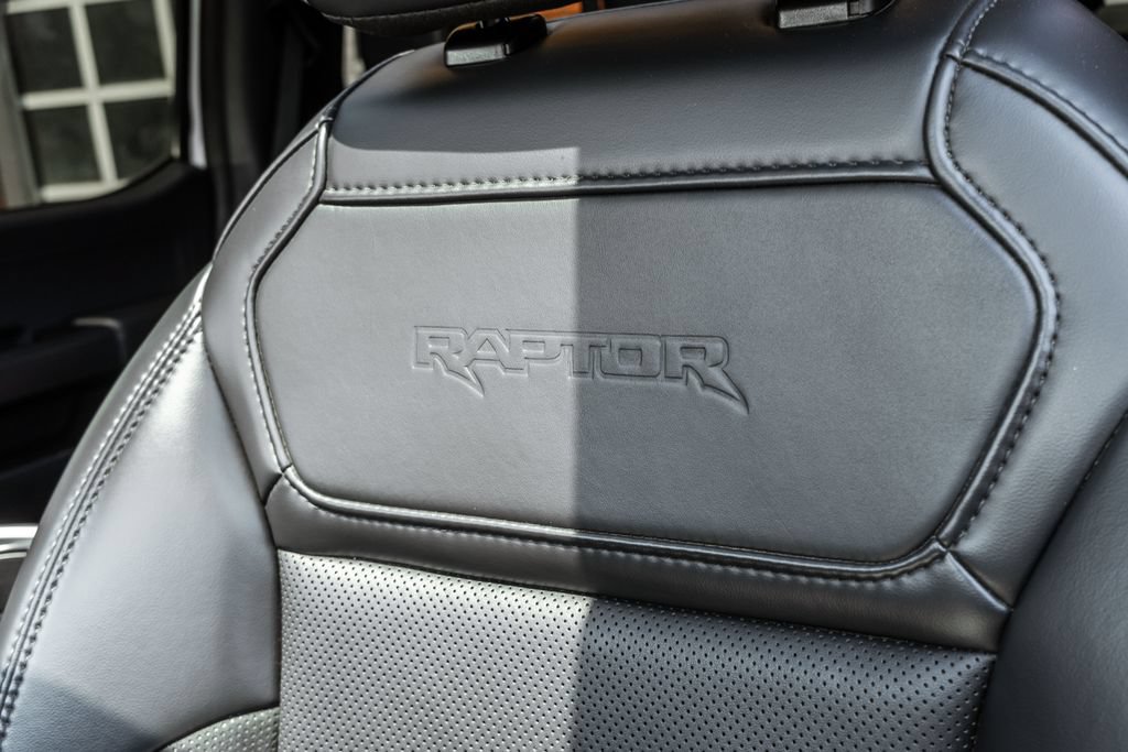 Used 2025 Ford F150 Raptor AWD/4WD image 8