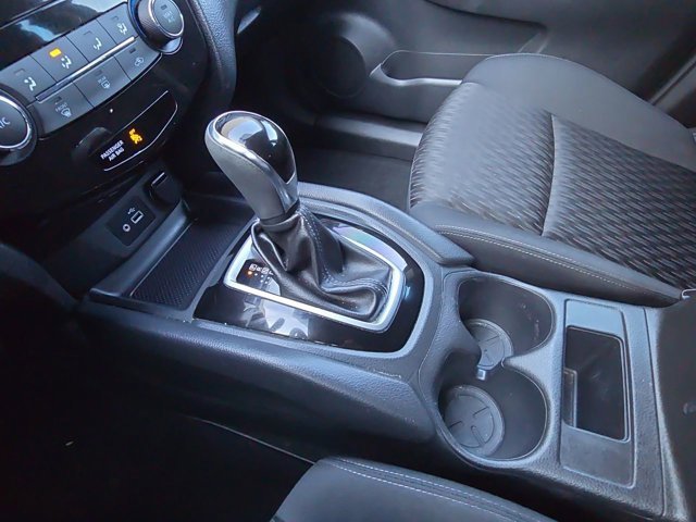 Used 2018 Nissan Rogue S image 24