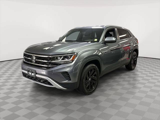 Used 2023 Volkswagen Atlas Cross Sport SE w/ Black Wheel Package AWD/4WD image 5