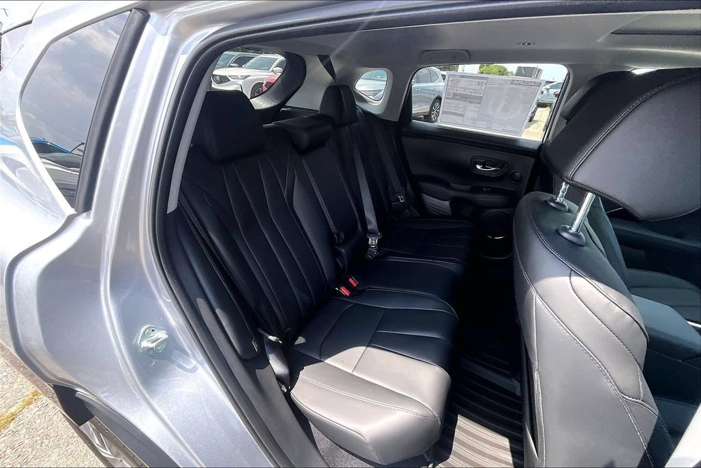New 2026 Acura ADX FWD image 9