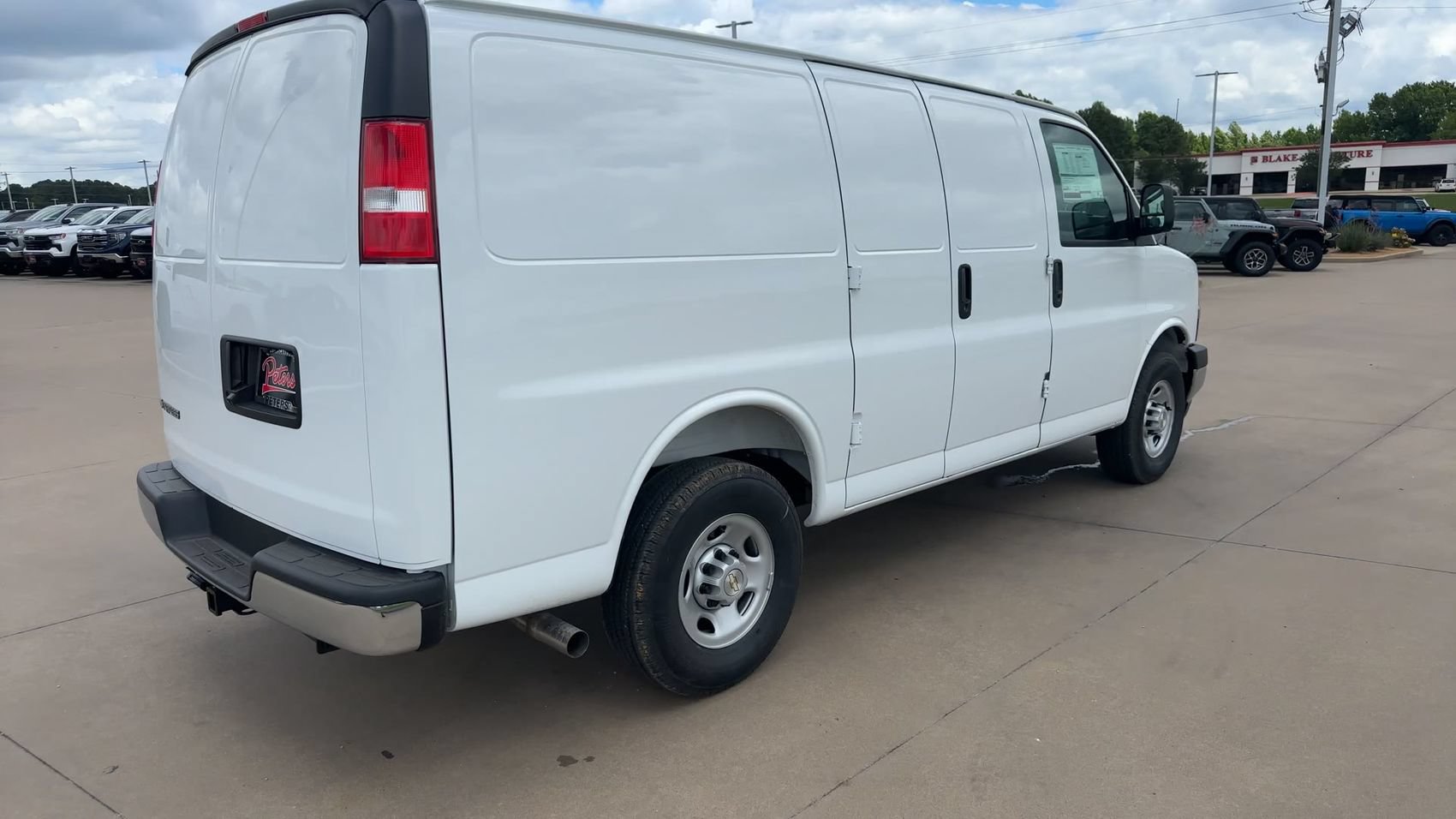 New 2026 Chevrolet Express 2500 w/ Driver Convenience Package RWD image 9