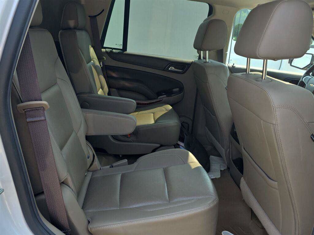 Used 2017 Chevrolet Tahoe Premier RWD image 13