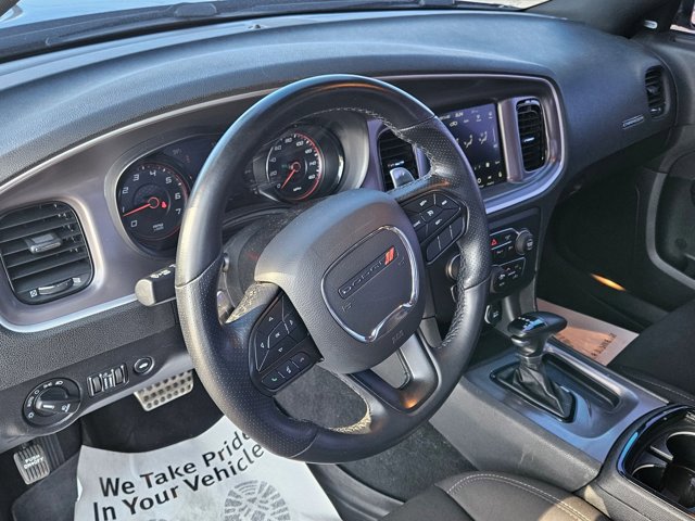 Used 2022 Dodge Charger R/T w/ Blacktop Package RWD image 10