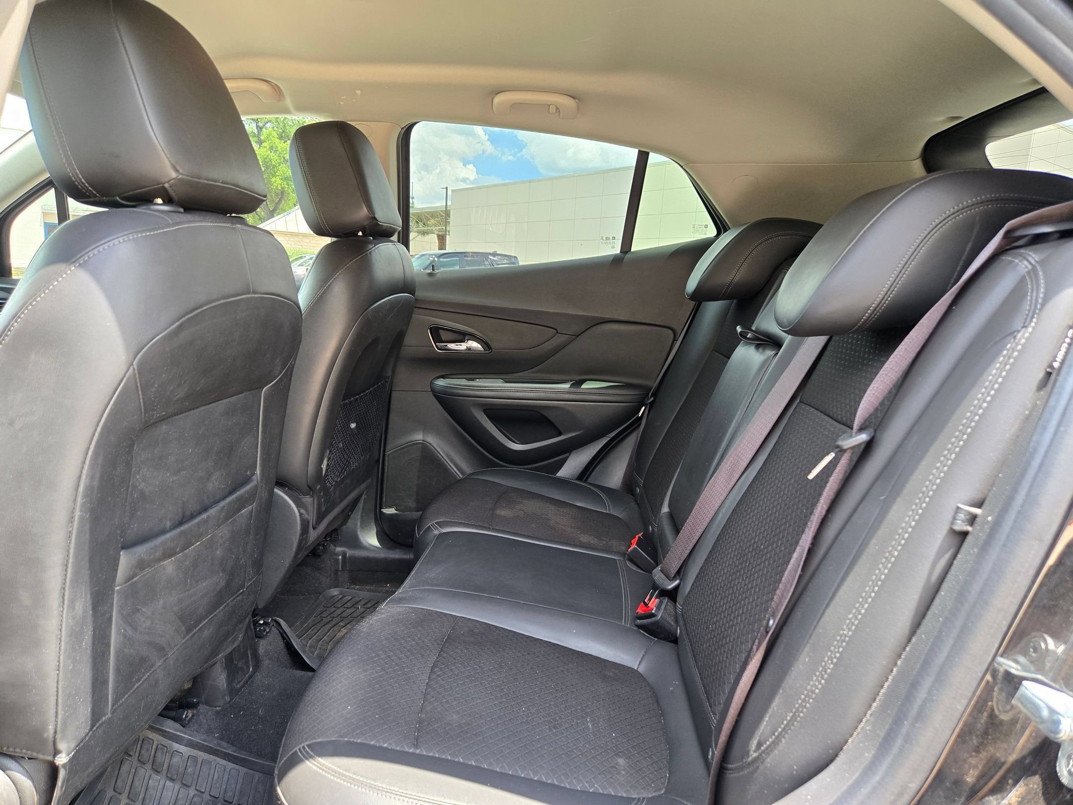 Used 2018 Buick Encore Preferred FWD image 11