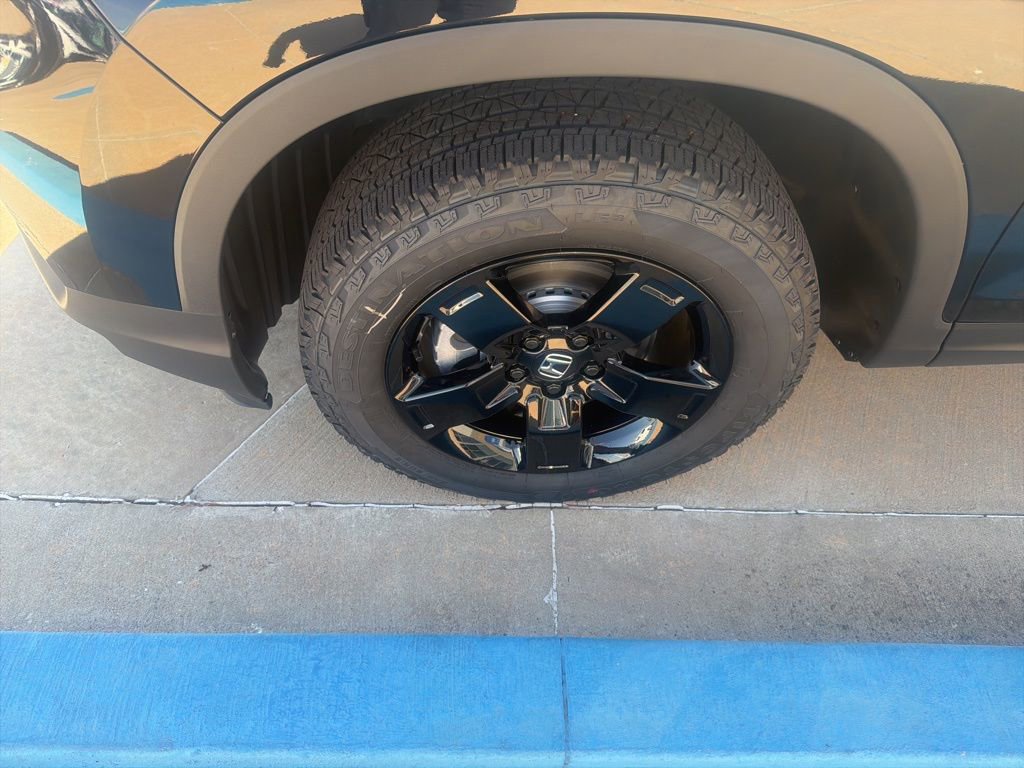 New 2026 Honda Ridgeline Black Edition image 37