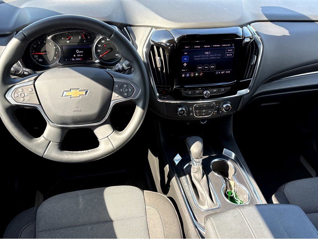 Certified 2023 Chevrolet Traverse LT w/ LPO, Floor Liner Package AWD/4WD image 4
