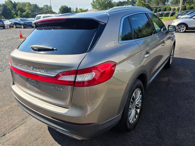 Used 2018 Lincoln MKX Select w/ Select Plus Package AWD/4WD image 5