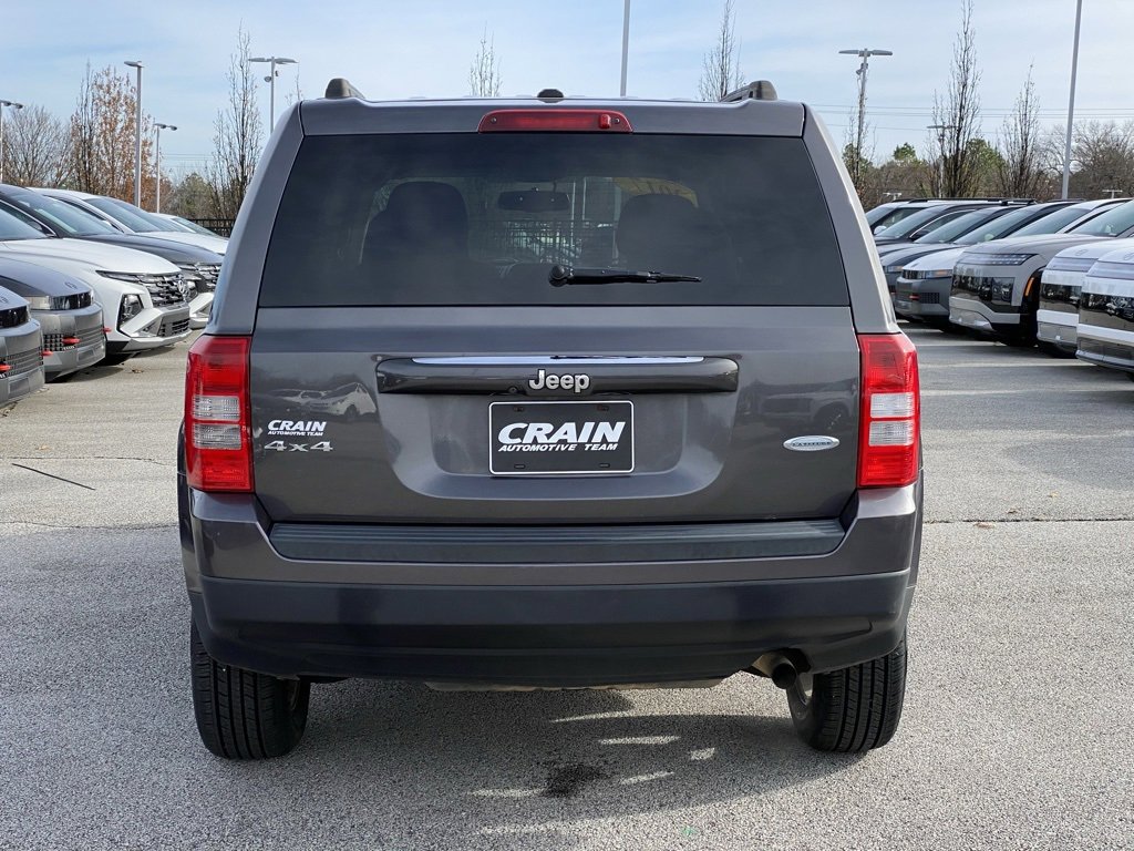 Used 2017 Jeep Patriot Latitude image 6