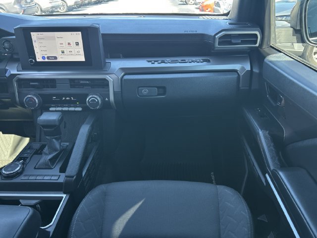 Used 2024 Toyota Tacoma SR5 AWD/4WD image 16