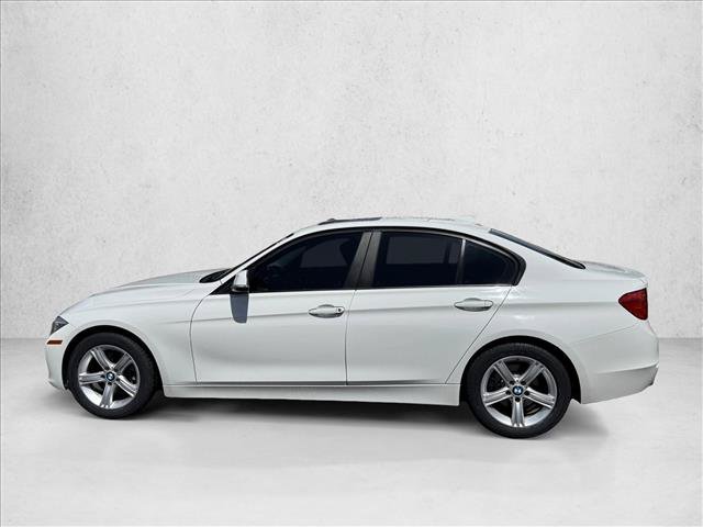 Used 2015 BMW 320i xDrive Sedan AWD/4WD image 4