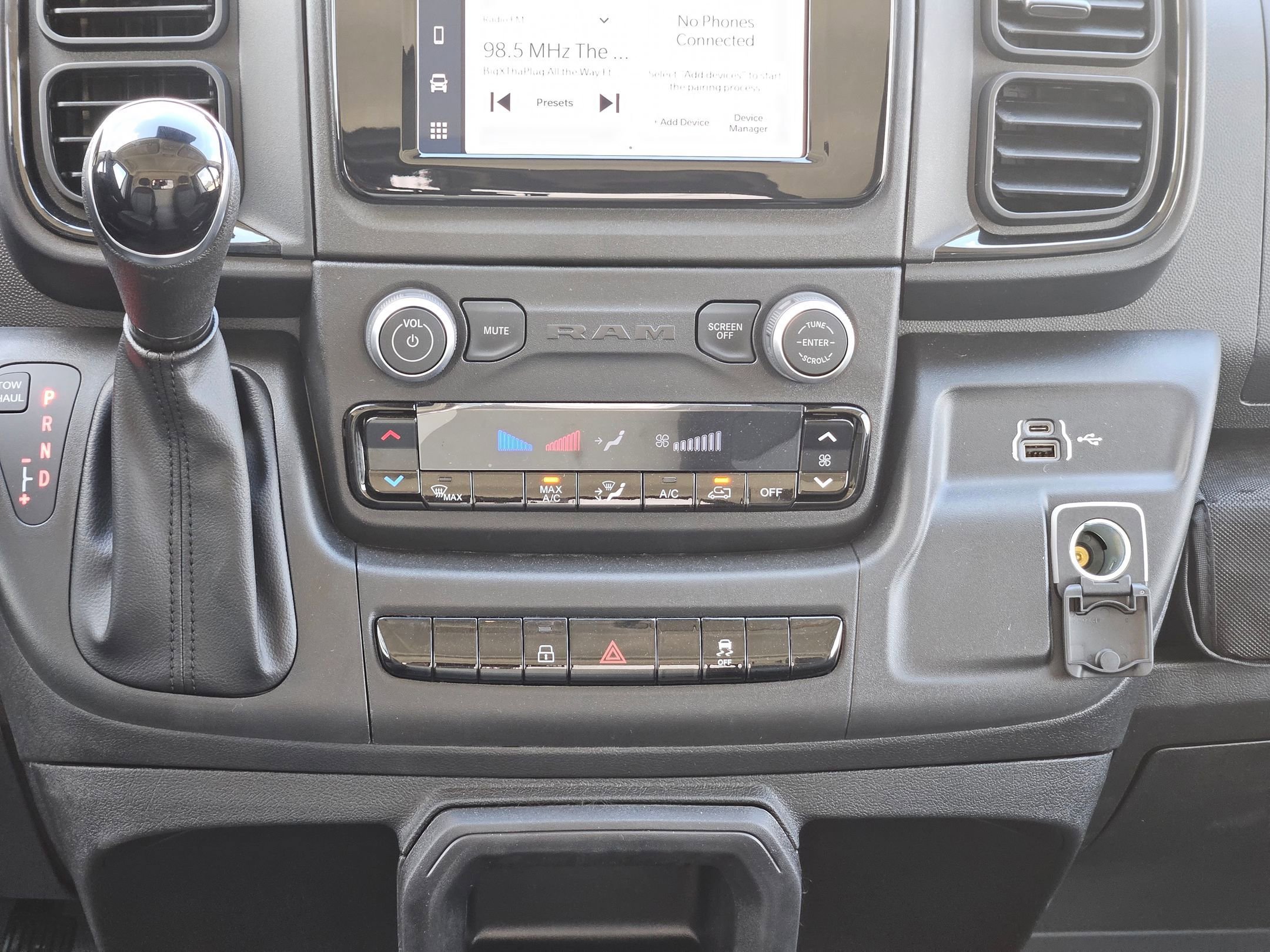 New 2026 RAM ProMaster 2500 image 37