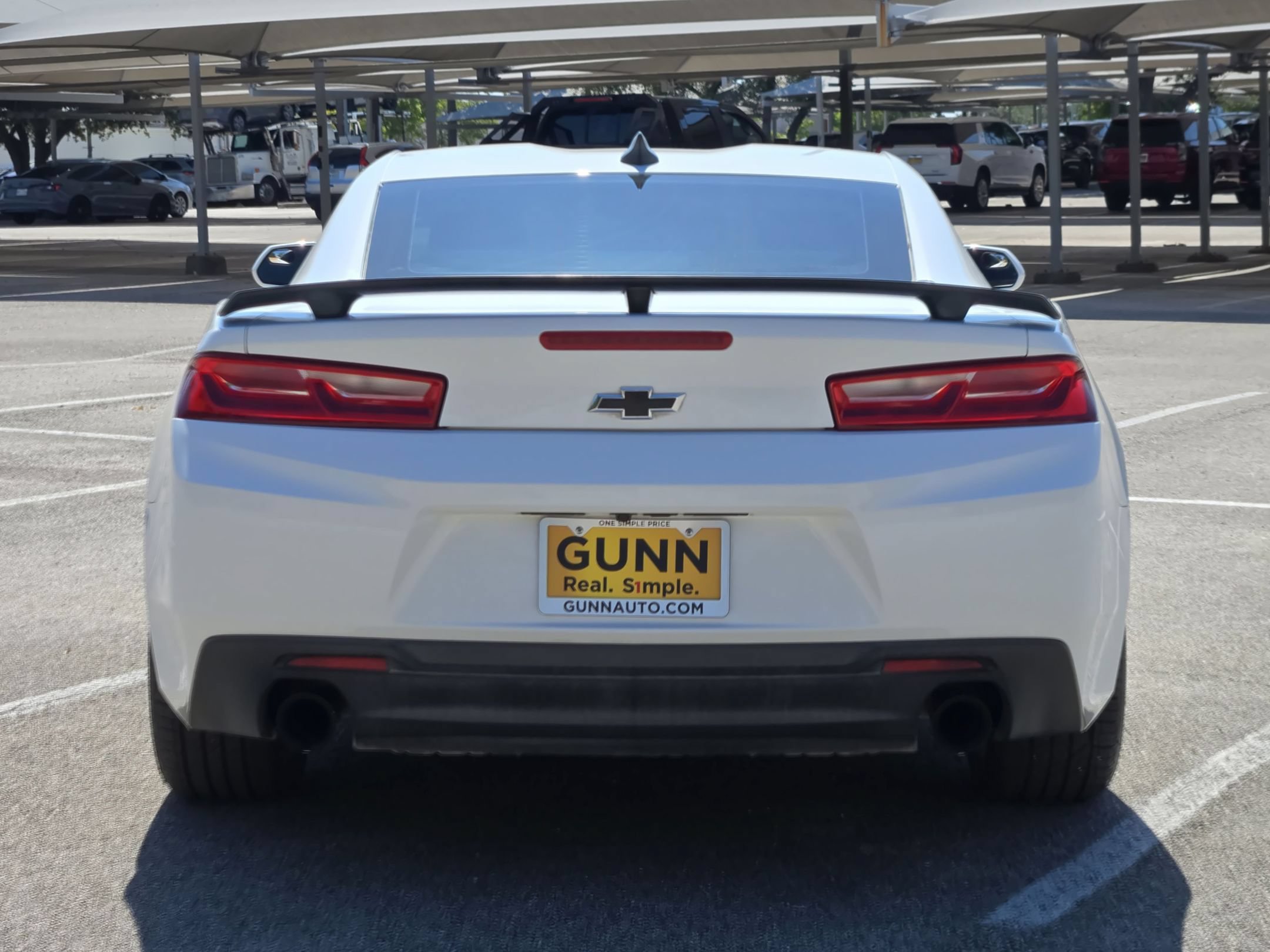 Used 2017 Chevrolet Camaro LT RWD image 4