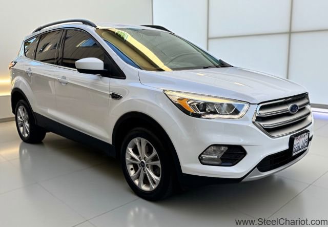 Used 2019 Ford Escape SEL image 8
