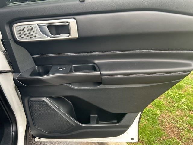 Used 2020 Ford Explorer ST w/ Premium Technology Package image 40
