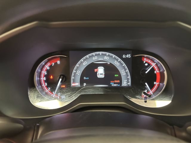 Certified 2025 Toyota RAV4 XLE FWD image 19