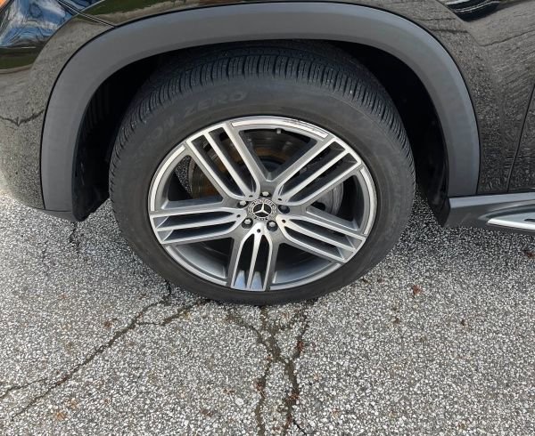 Certified 2023 Mercedes-Benz GLS 450 4MATIC image 32