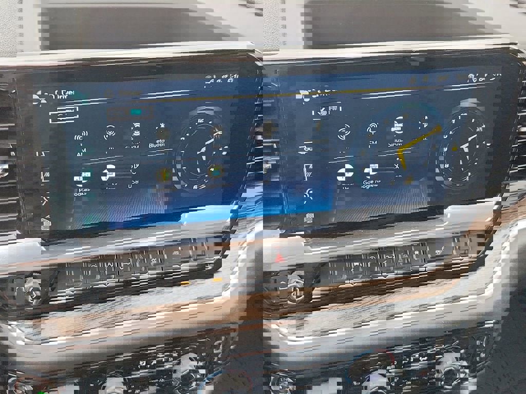 Used 2023 Chevrolet Silverado 1500 LT w/ Protection Package image 26